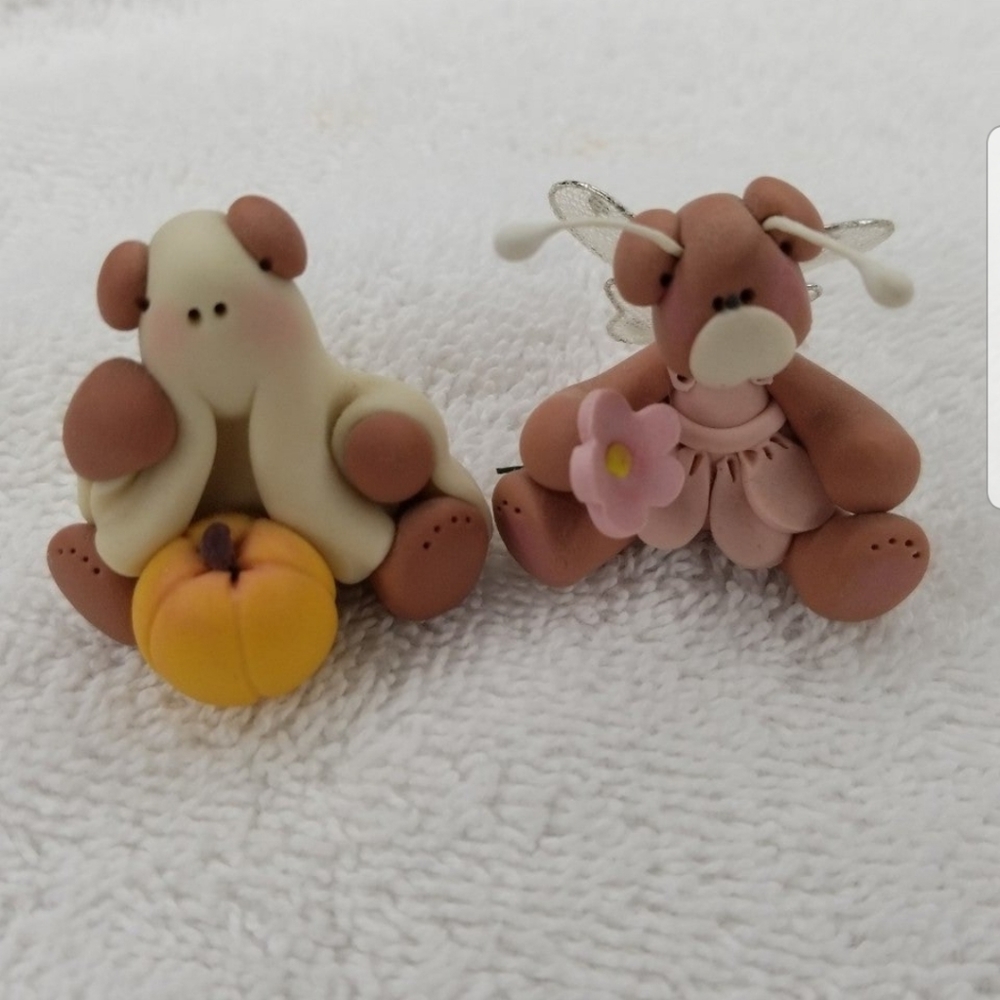 2 Little bears